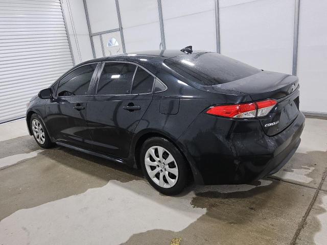 Photo 2 from auction – 2022 TOYOTA COROLLA LE with VIN 5YFEPMAE5NP286556