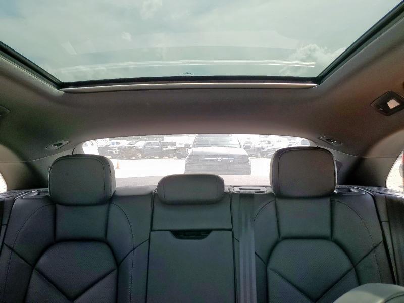 Photo 10 from auction – 2024 PORSCHE MACAN BASE with VIN WP1AA2A50RLB15280