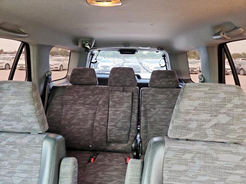 Photo 10 from auction – 2004 HONDA CR-V with VIN JHLRD68414C001008
