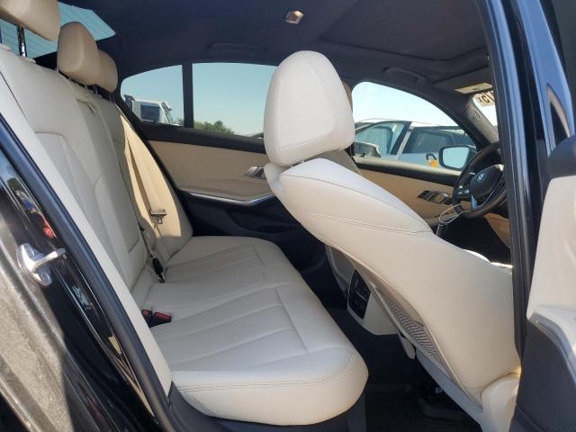Photo 10 from auction – 2019 BMW 330XI with VIN 3MW5R7J55K8B02592