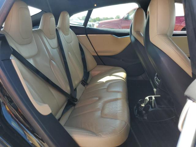 Foto 10 de la subasta – 2015 TESLA MODEL S 85 con VIN 5YJSA1H21FFP68226