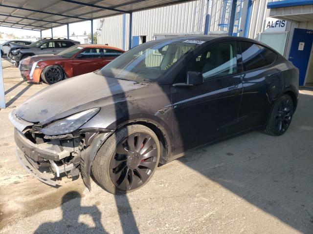 TESLA MODEL Y 2024 with VIN 7SAYGDEF1RF104226 - Photo from auction