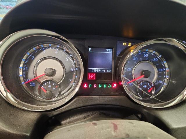 Photo 9 from auction – 2016 CHRYSLER TOWN & COU with VIN 2C4RC1BG5GR126644