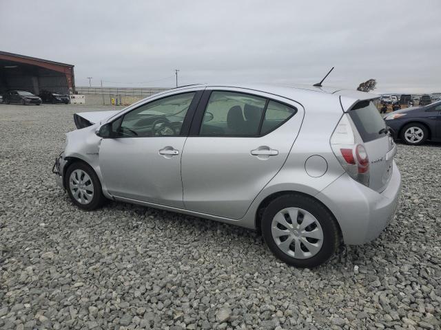 Photo 2 from auction – 2012 TOYOTA PRIUS C with VIN JTDKDTB31C1015899