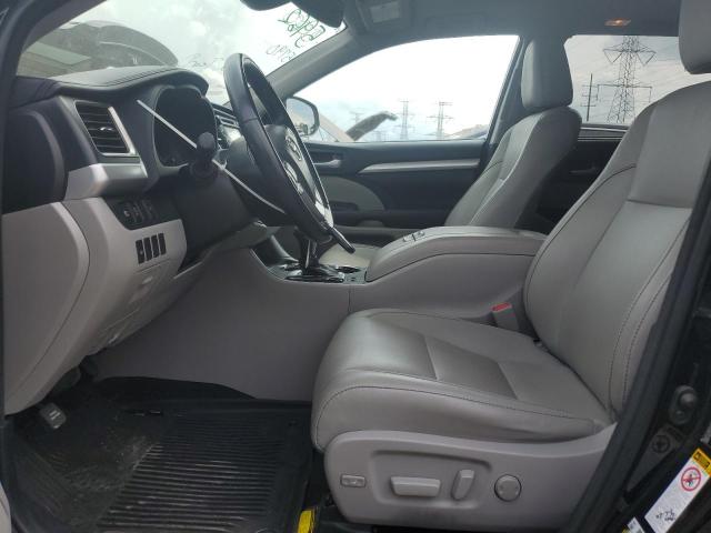 Photo 7 from auction – 2017 TOYOTA HIGHLANDER with VIN 5TDJZRFH6HS420950