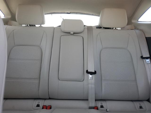 Photo 10 from auction – 2019 JAGUAR E-PACE SE with VIN SADFP2FX3K1Z55866