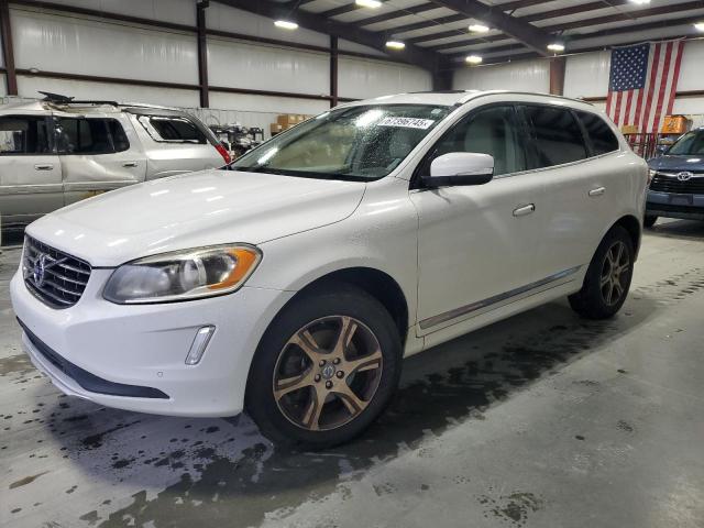 VOLVO XC60 T6 2014 with VIN YV4902DZ3E2551799 - Photo from auction