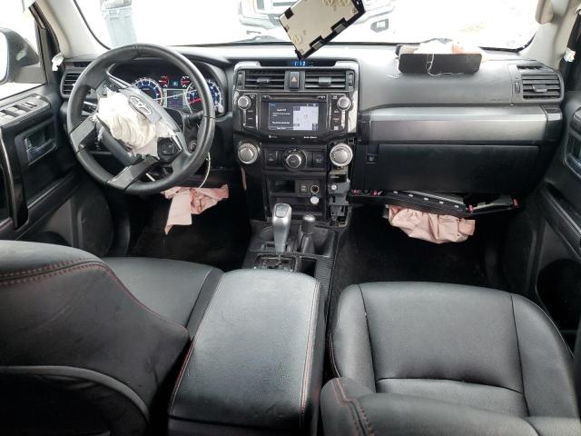 Photo 8 from auction – 2018 TOYOTA 4RUNNER SR with VIN JTEBU5JR3J5609431