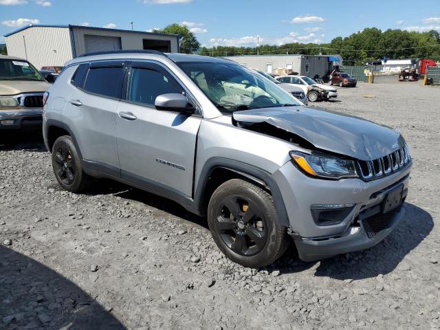 Photo 4 from auction – 2020 JEEP COMPASS LATITUDE with VIN 3C4NJDBB2LT129891