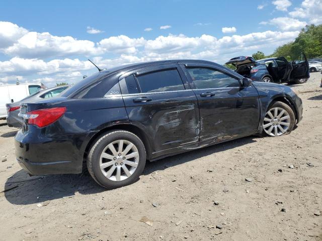 Photo 3 from auction – 2012 CHRYSLER 200 TOURIN with VIN 1C3CCBBB1CN103681