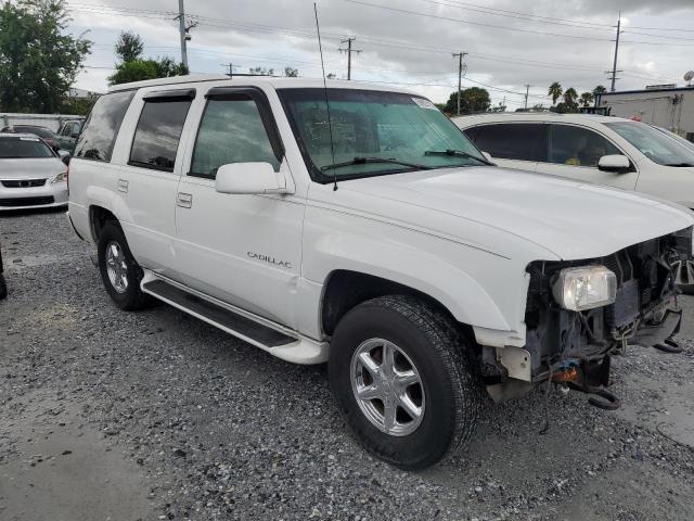 Photo 4 from auction – 2000 CADILLAC ESCALADE with VIN 1GYEK13R4YR164899