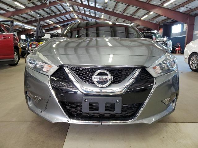 Photo 5 from auction – 2016 NISS MAXIMA 3.5S with VIN 1N4AA6AP0GC375451