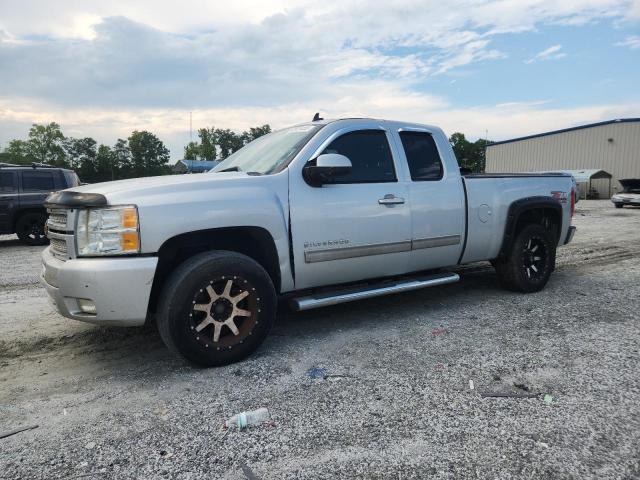 CHEVROLET SILVERADO 2012 with VIN 1GCRKSE71CZ333102 - Photo from auction