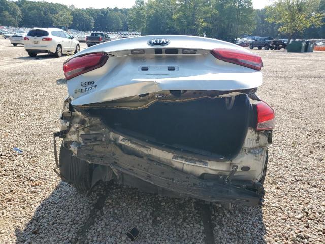 Photo 6 from auction – 2017 KIA FORTE LX with VIN 3KPFK4A7XHE049152