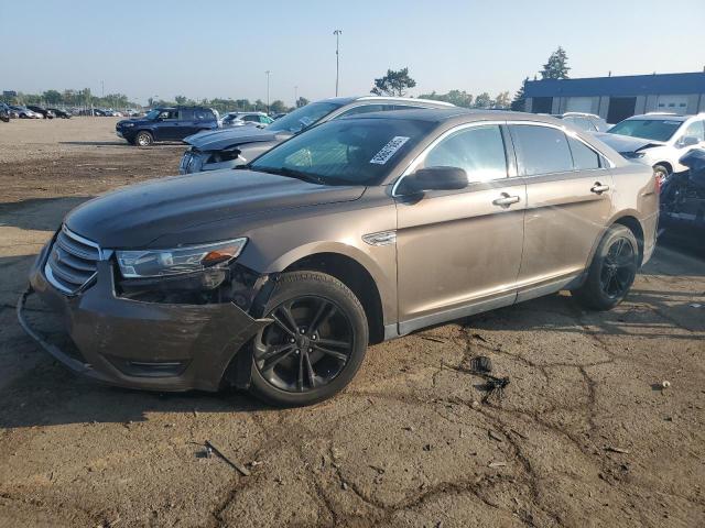 FORD TAURUS SEL 2015 with VIN 1FAHP2E86FG182009 - Photo from auction