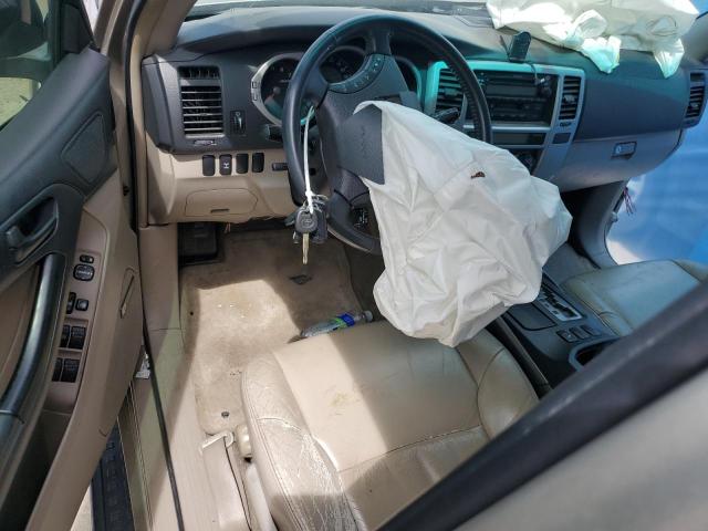 Photo 8 from auction – 2004 TOYOTA 4RUNNER SR with VIN JTEBT14RX40031269