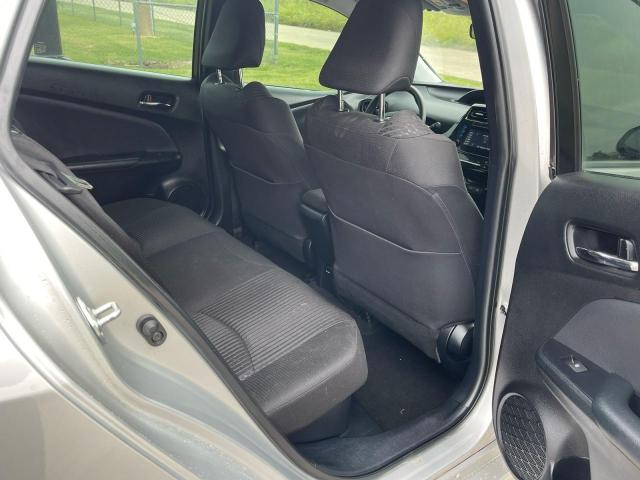 Photo 6 from auction – 2016 TOYOTA PRIUS with VIN JTDKBRFU9G3017535
