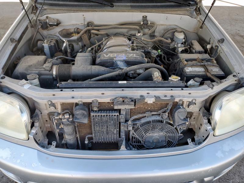 Photo 12 from auction – 2002 TOYOTA SEQUOIA SR with VIN 5TDBT44A12S096389