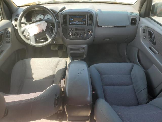 Photo 8 from auction – 2002 FORD ESCAPE XLT with VIN 1FMYU03132KA14148