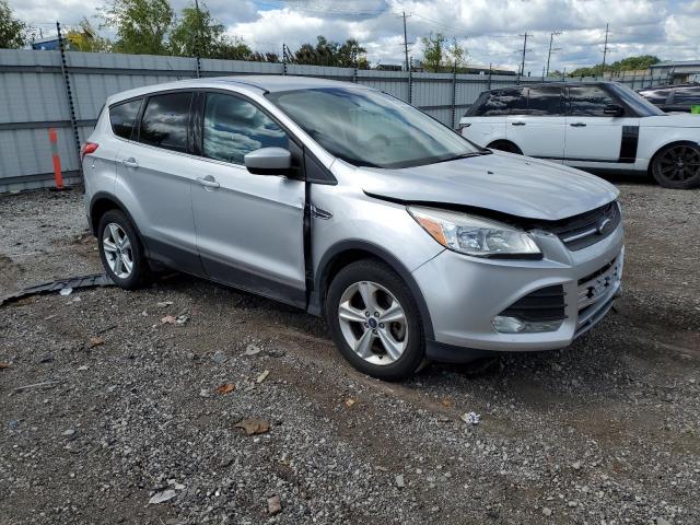 Photo 4 from auction – 2015 FORD ESCAPE SE with VIN 1FMCU9G9XFUB50575