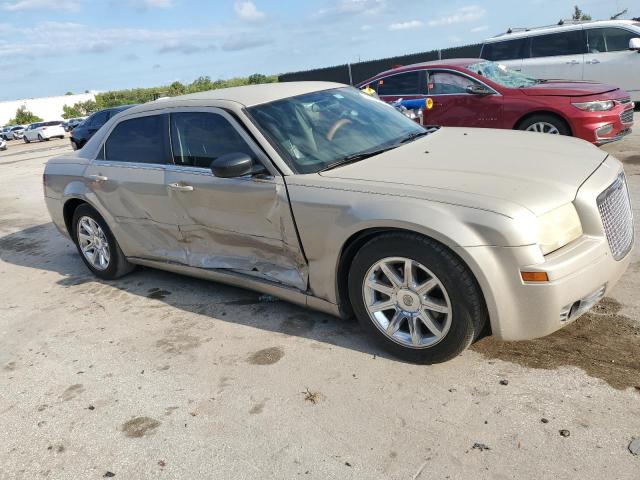 Photo 4 from auction – 2006 CHRYSLER 300 with VIN 2C3KA43R46H297600