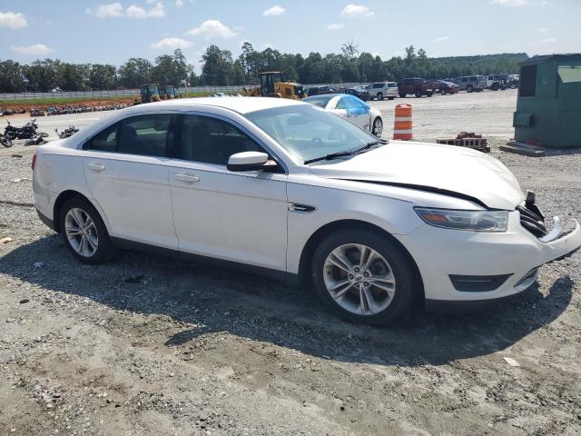 Photo 4 from auction – 2014 FORD TAURUS SEL with VIN 1FAHP2E83EG128536
