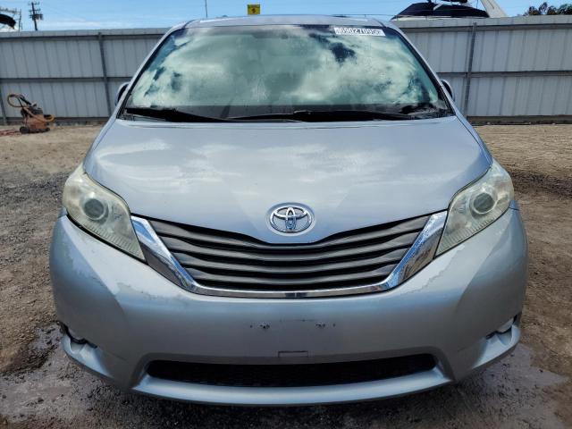 Photo 5 from auction – 2012 TOYOTA SIENNA XLE with VIN 5TDYK3DC3CS199369