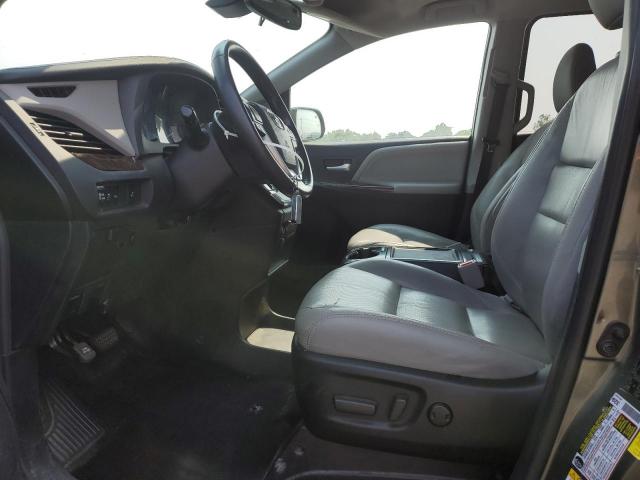 Photo 7 from auction – 2018 TOYOTA SIENNA XLE with VIN 5TDDZ3DC5JS191040