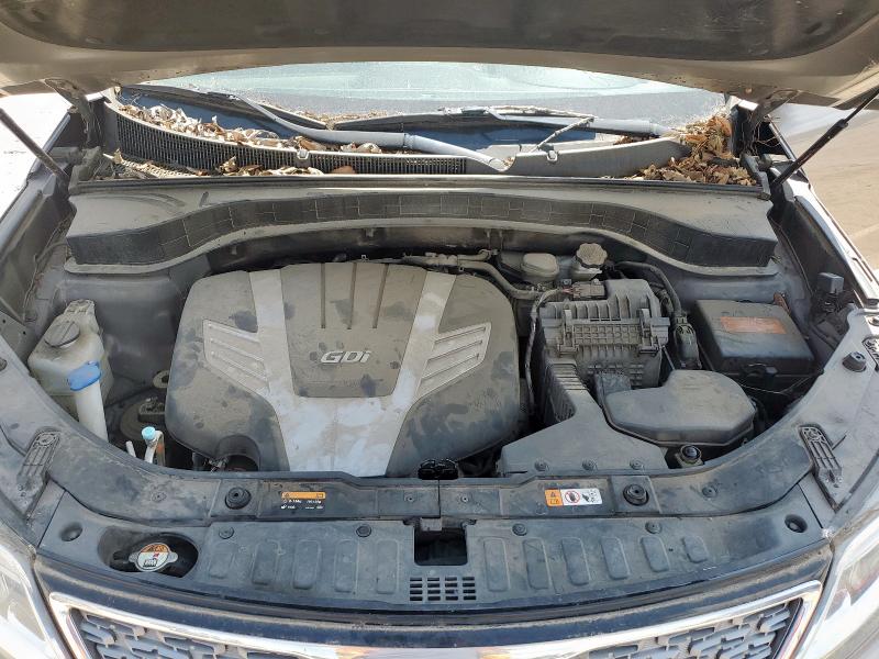 Photo 12 from auction – 2015 KIA SORENTO SX with VIN 5XYKW4A75FG638595