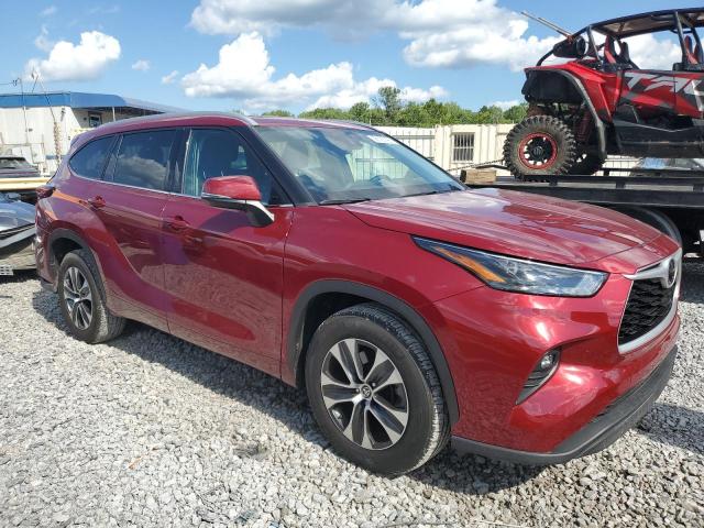 Photo 4 from auction – 2022 TOYOTA HIGHLANDER with VIN 5TDGZRAH8NS541329