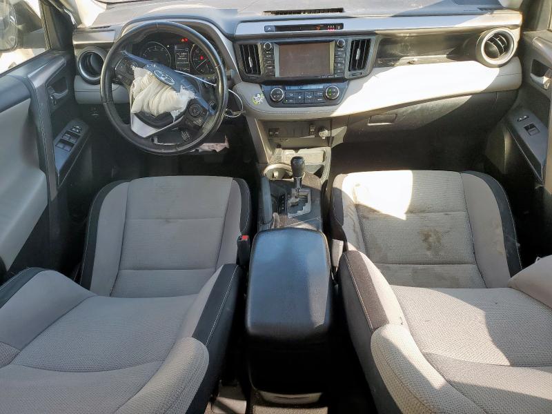 Photo 8 from auction – 2017 TOYOTA RAV4 XLE with VIN JTMRFREV8HD209831
