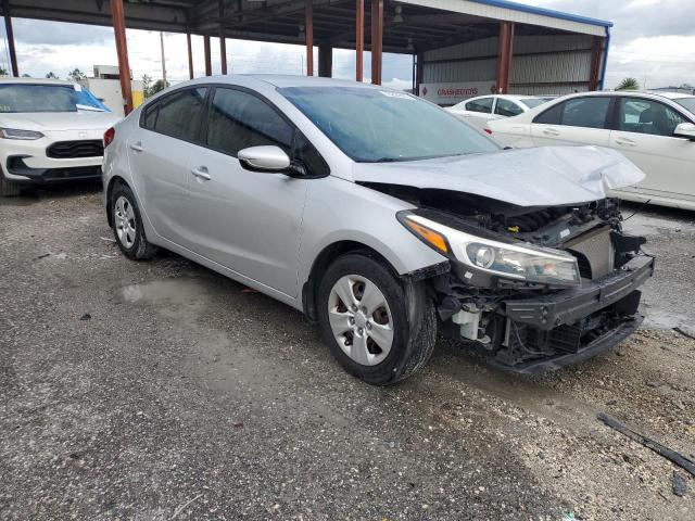 Photo 4 from auction – 2018 KIA FORTE LX with VIN 3KPFK4A72JE168853