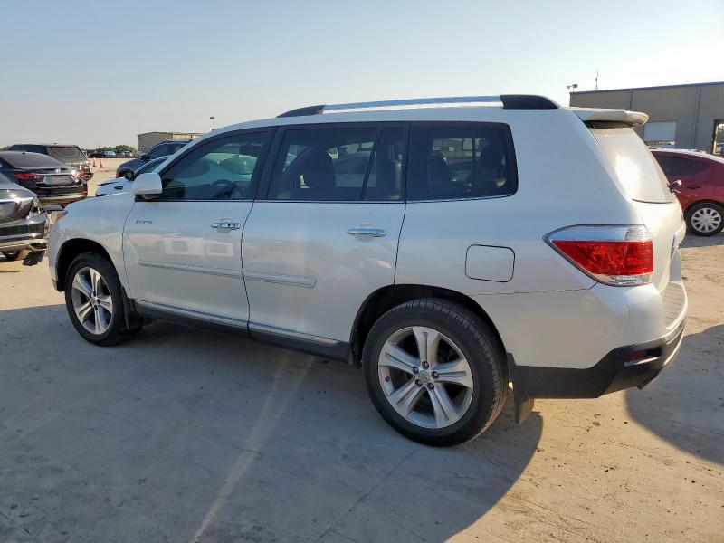 Photo 2 from auction – 2013 TOYOTA HIGHLANDER with VIN 5TDYK3EH2DS134265