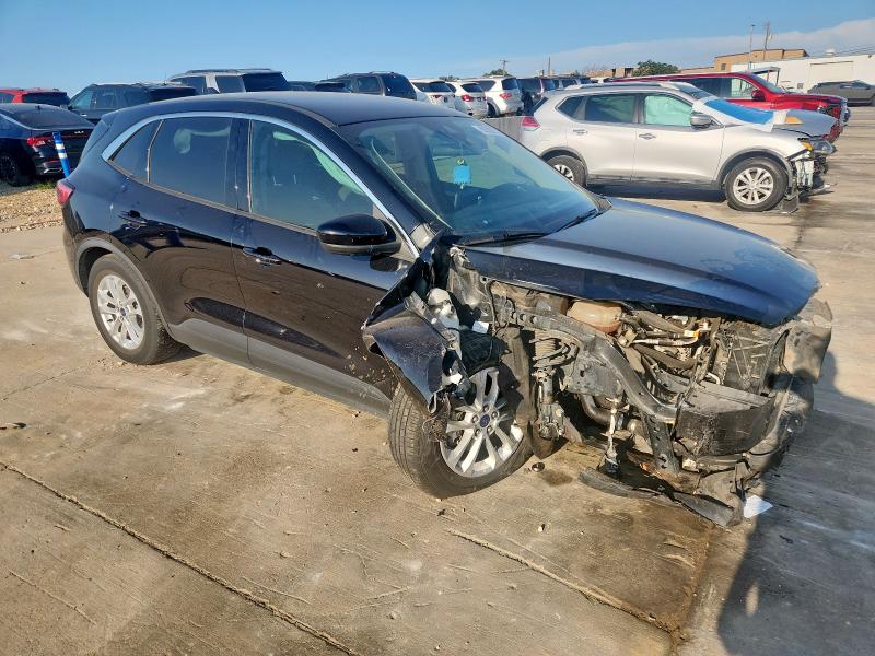 Photo 4 from auction – 2020 FORD ESCAPE SE with VIN 1FMCU0G68LUA54974