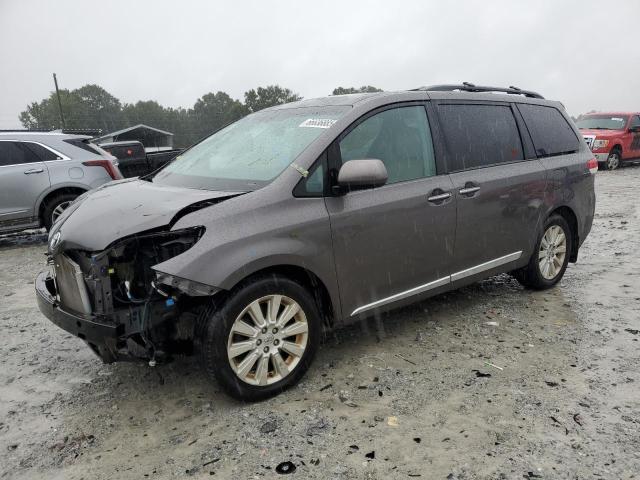 Photo 1 from auction – 2013 TOYOTA SIENNA XLE with VIN 5TDDK3DC2DS067610