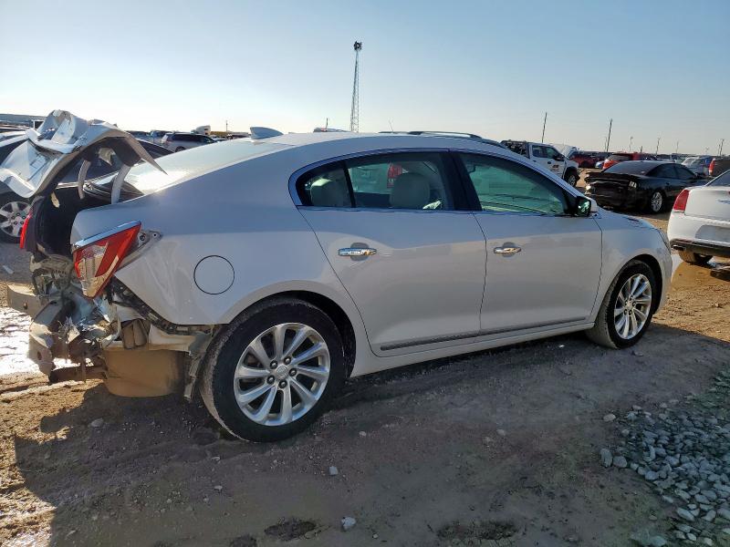 Photo 3 from auction – 2015 BUICK LACROSSE with VIN 1G4GB5G31FF323027