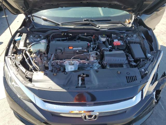 Photo 11 from auction – 2017 HONDA CIVIC LX with VIN 2HGFC2F55HH563215