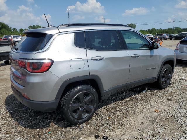 Photo 3 from auction – 2018 JEEP COMPASS LA with VIN 3C4NJDBB5JT256650