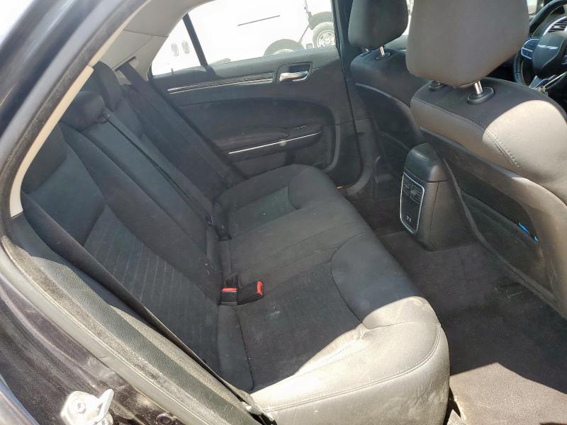 Photo 10 from auction – 2018 CHRYSLER 300 TOURIN with VIN 2C3CCAAG6JH293300