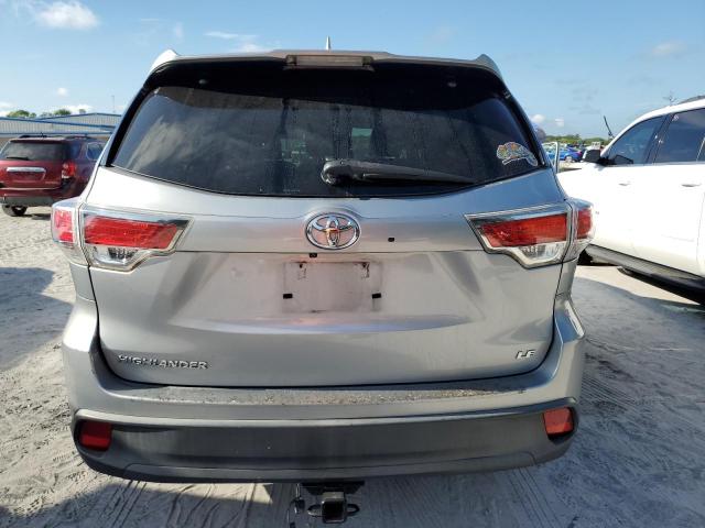 Photo 6 from auction – 2015 TOYOTA HIGHLANDER LE with VIN 5TDZKRFH6FS117946