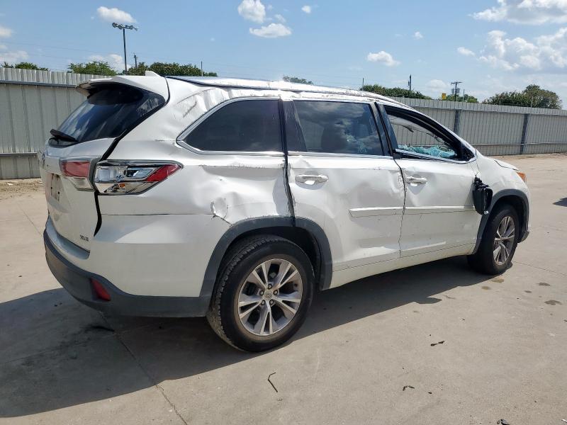 Photo 3 from auction – 2015 TOYOTA HIGHLANDER with VIN 5TDKKRFH1FS075915