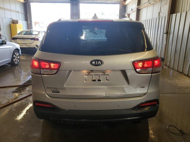 Photo 6 from auction – 2016 KIA SORENTO LX with VIN 5XYPGDA56GG157385