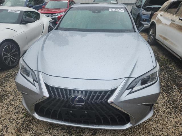 Photo 5 from auction – 2022 LEXUS ES 300H BA with VIN 58AEA1C15NU020827