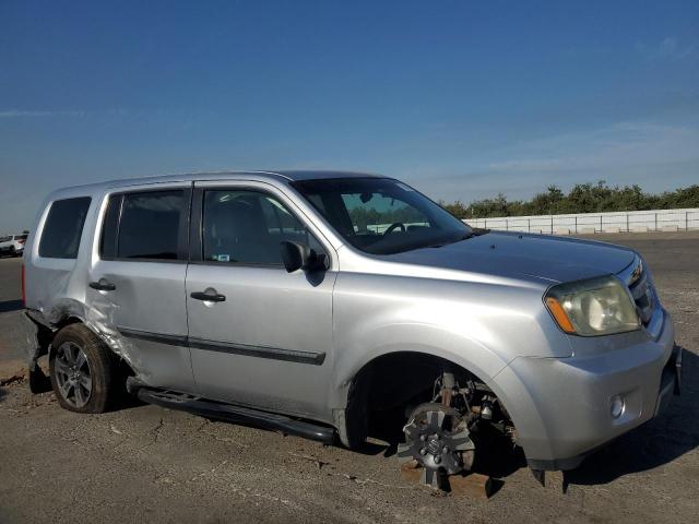 Photo 4 from auction – 2010 HONDA PILOT LX with VIN 5FNYF4H26AB008606