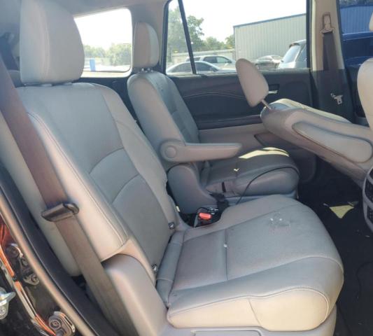 Photo 11 from auction – 2016 HONDA PILOT ELIT with VIN 5FNYF6H00GB037005