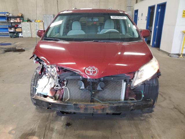 Photo 5 from auction – 2011 TOYOTA SIENNA LE with VIN 5TDKK3DC0BS004719