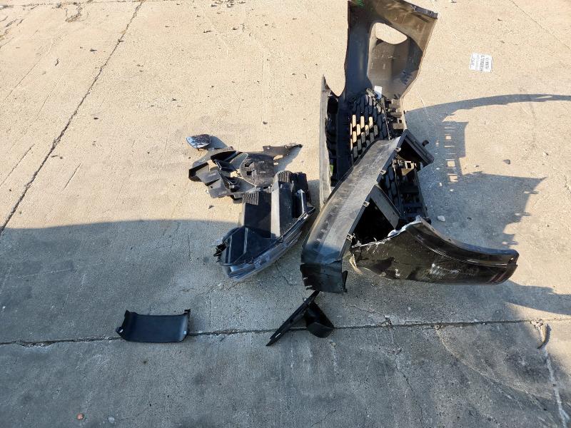 Photo 13 from auction – 2020 FORD ESCAPE SE with VIN 1FMCU0G68LUA54974