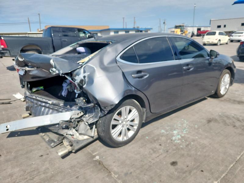 Foto 3 de la subasta – 2013 LEXUS ES 350 con VIN JTHBK1GG4D2055006