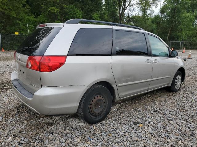 Photo 3 from auction – 2010 TOYOTA SIENNA CE with VIN 5TDKK4CC9AS323543
