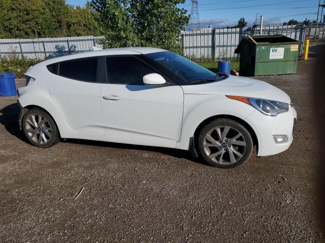 Photo 4 from auction – 2017 HYUNDAI VELOSTER with VIN KMHTC6ADXHU319012